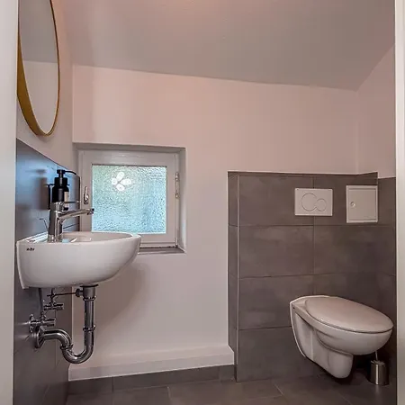 Neu Bessa Homes Almhütte 8 Pers Balkon Garten 2 Bäder Ainring