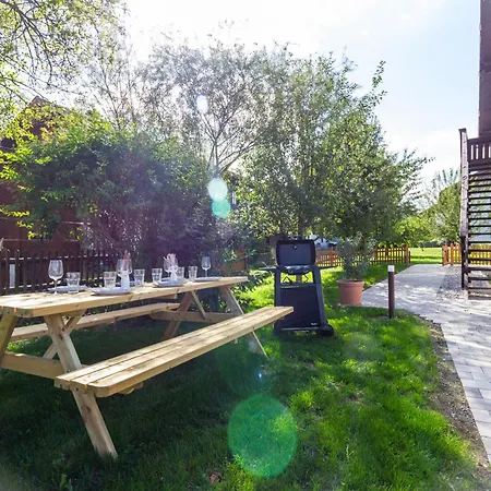 Neu Bessa Homes Almhütte 8 Pers Balkon Garten 2 Bäder