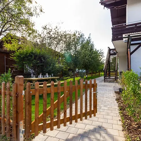 Neu Bessa Homes Almhütte 8 Pers Balkon Garten 2 Bäder *